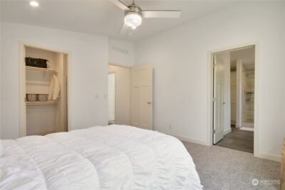 2048 Paradise Avenue #13, Enumclaw, WA 98022 - Photo 18