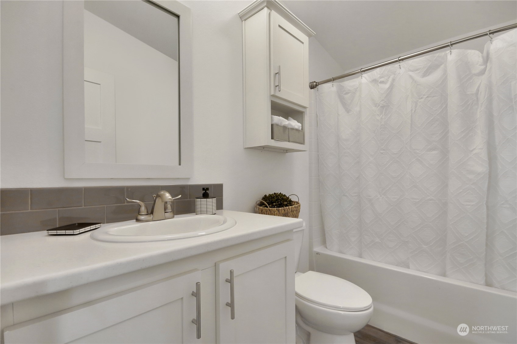 2048 Paradise Avenue #13, Enumclaw, WA 98022