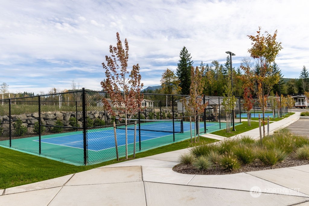 2048 Paradise Avenue #13, Enumclaw, WA 98022