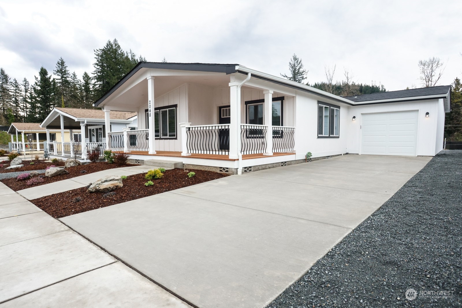 2048 Paradise Avenue #13, Enumclaw, WA 98022