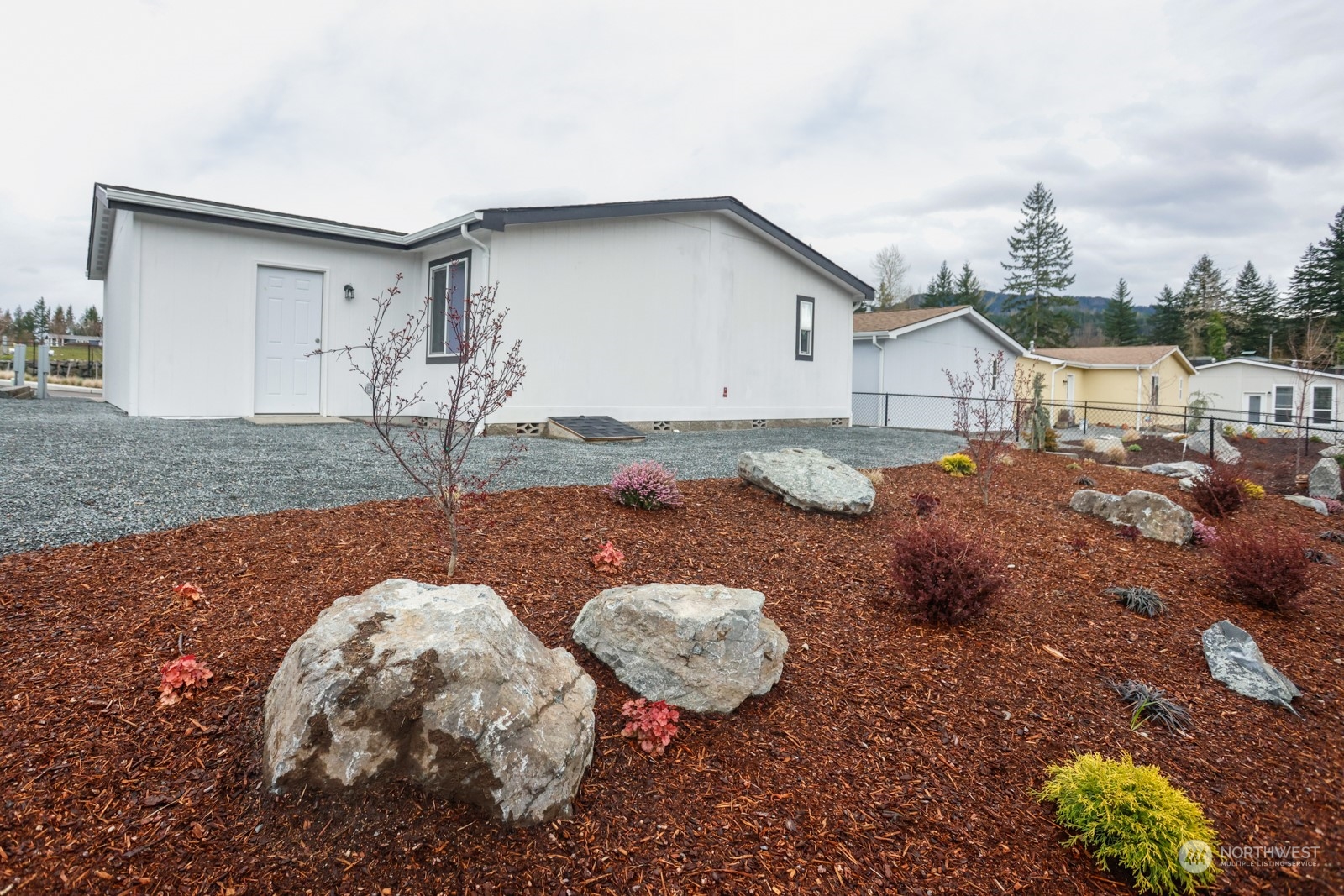 2048 Paradise Avenue #13, Enumclaw, WA 98022