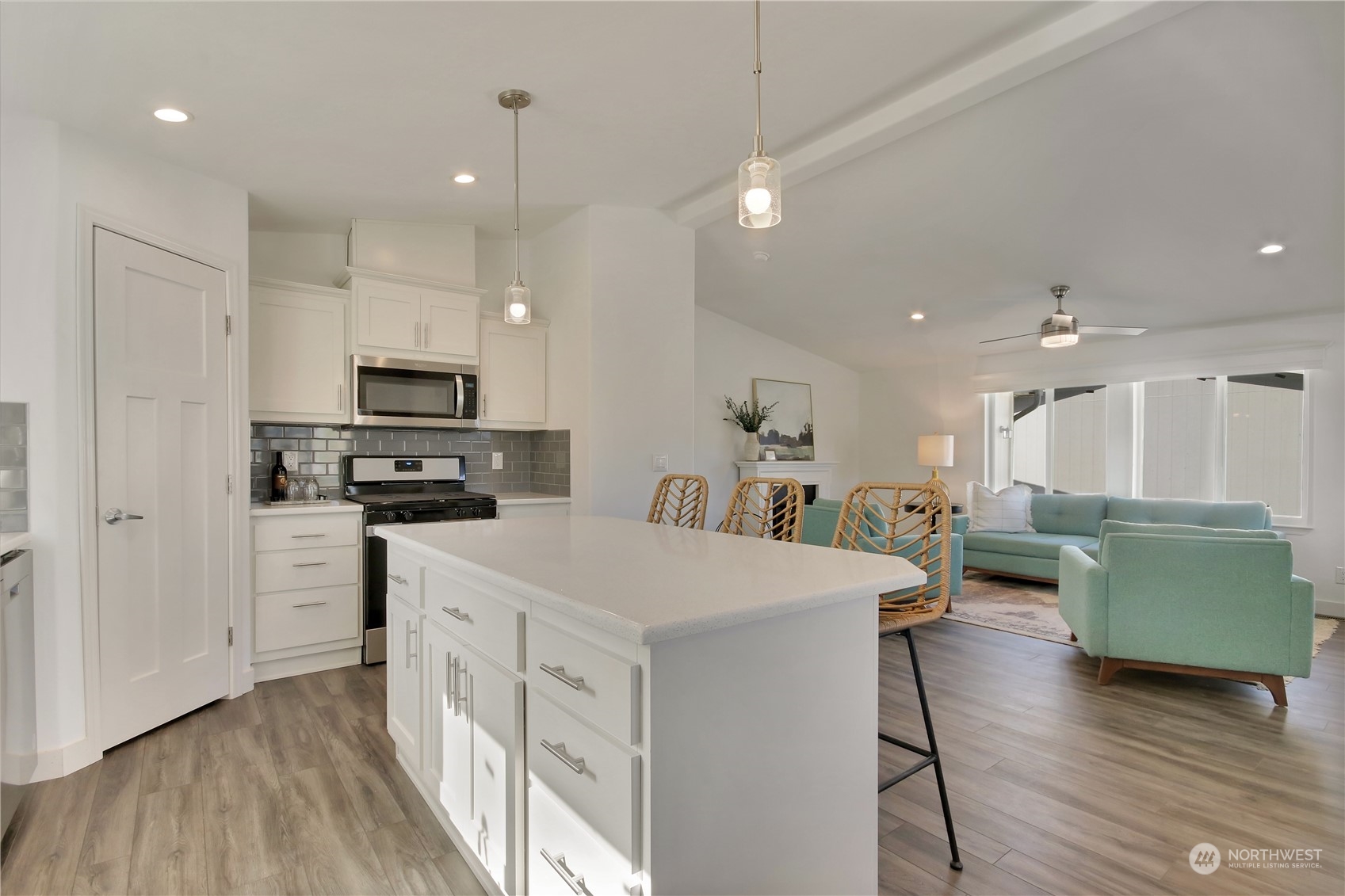 2048 Paradise Avenue #13, Enumclaw, WA 98022