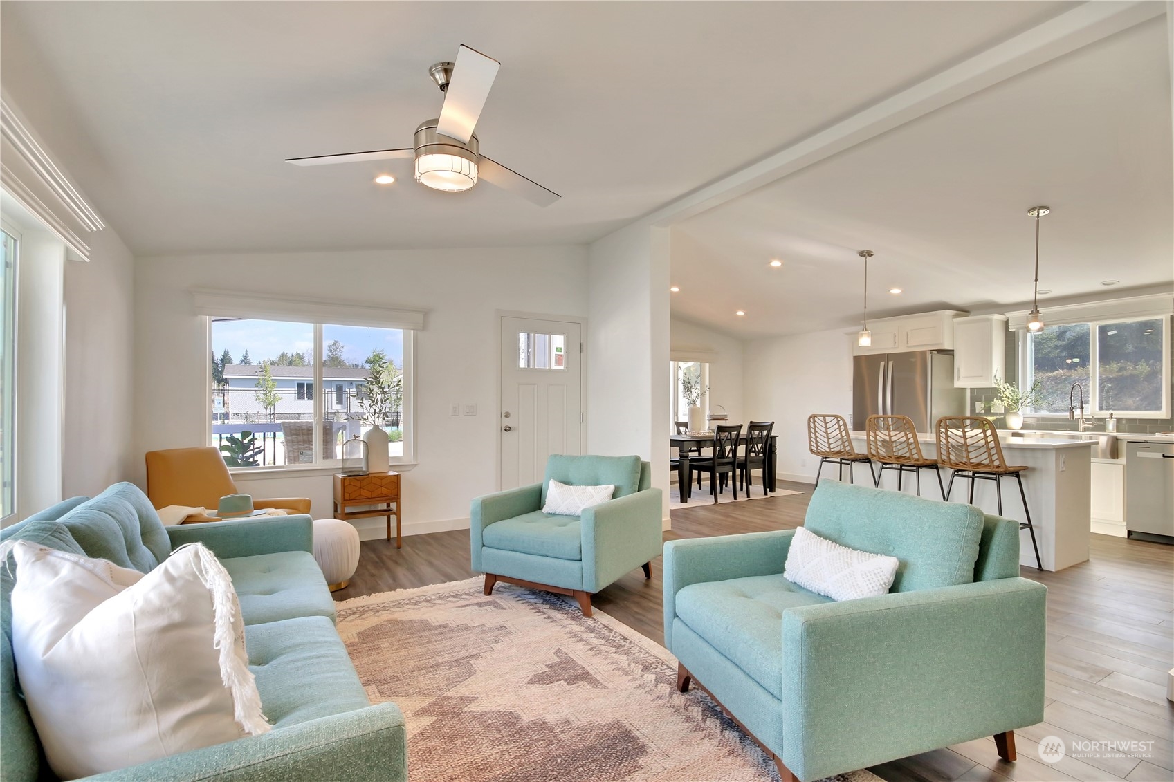 2048 Paradise Avenue #13, Enumclaw, WA 98022