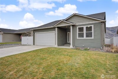 436 Hammond Lane , Rock Island, WA 98850 - Photo 1