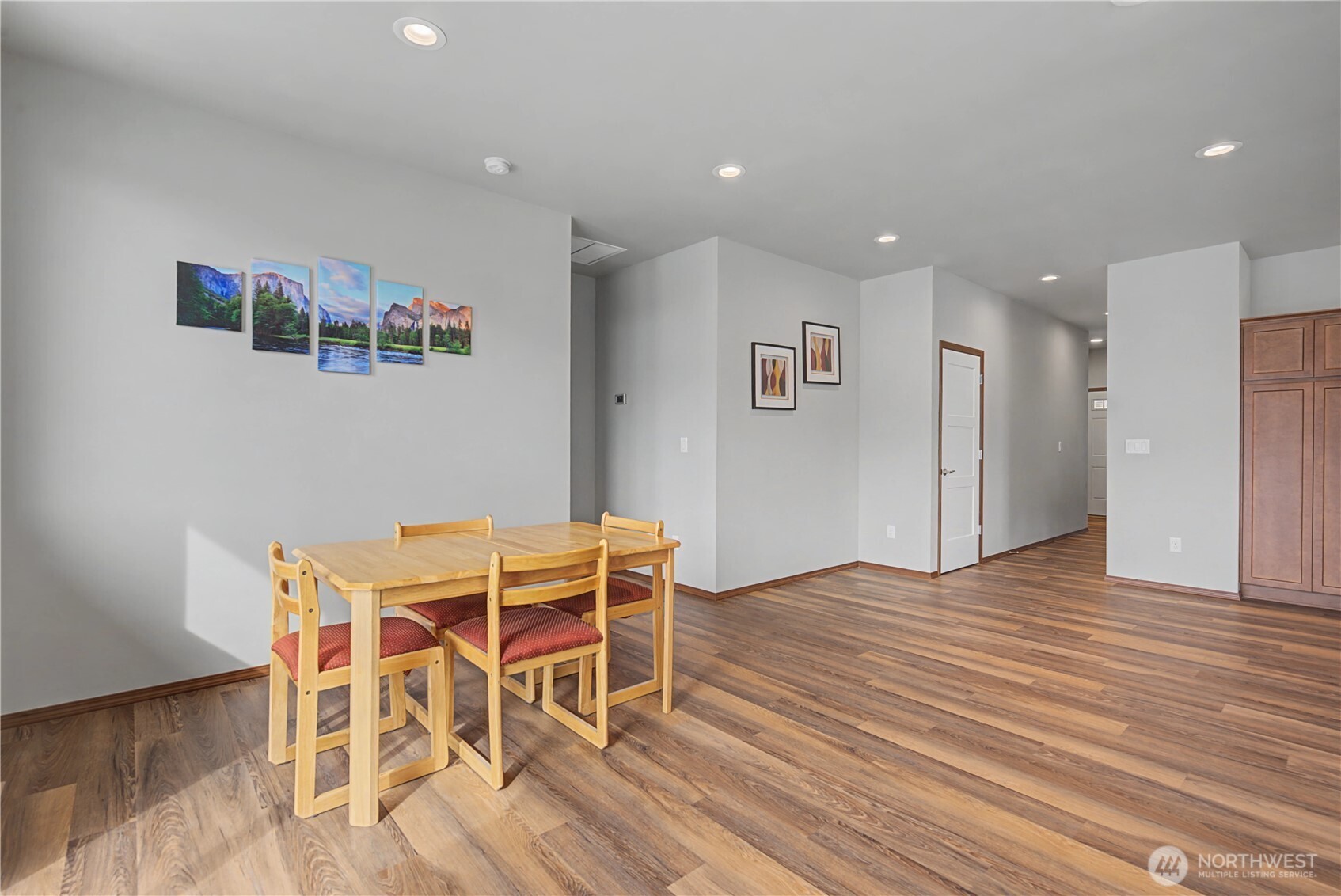 436 Hammond Lane , Rock Island, WA 98850