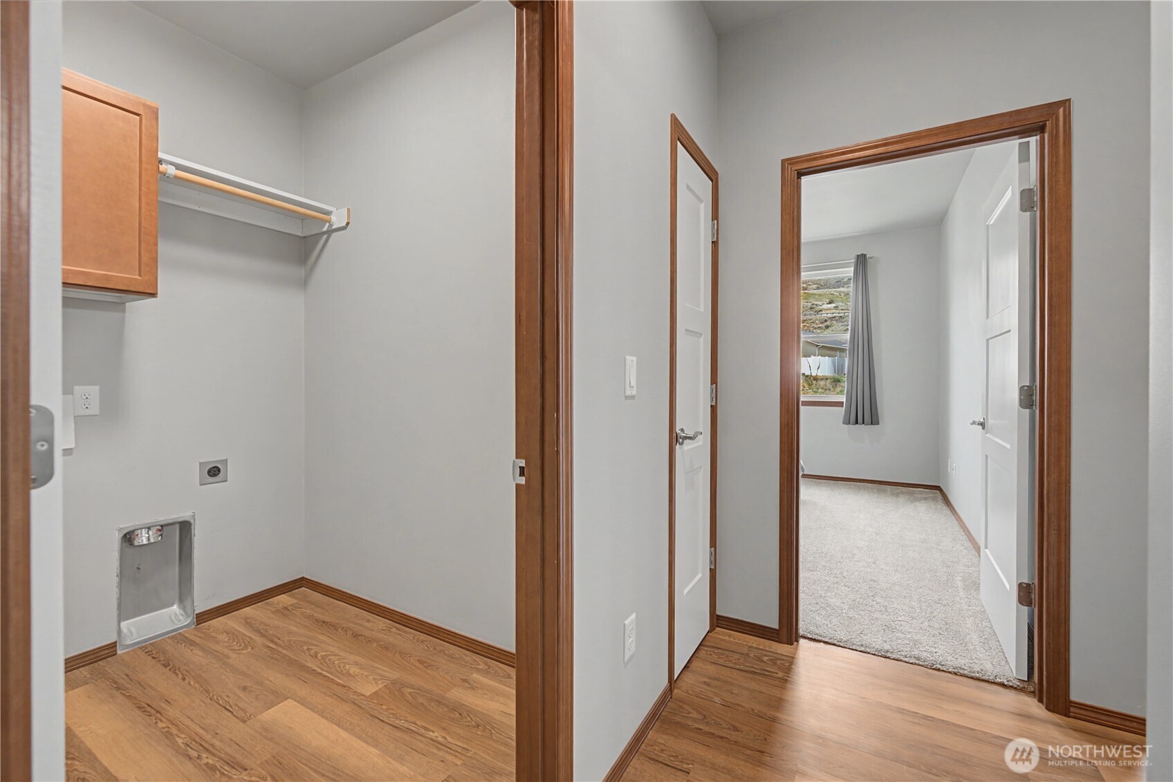 436 Hammond Lane , Rock Island, WA 98850