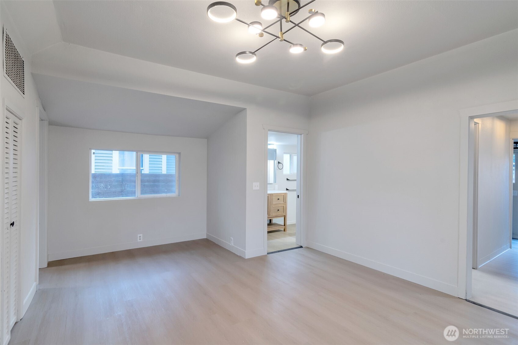 1103 S 6th Street , Mount Vernon, WA 98273