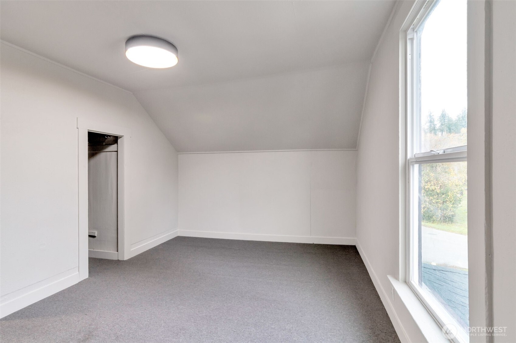 1103 S 6th Street , Mount Vernon, WA 98273