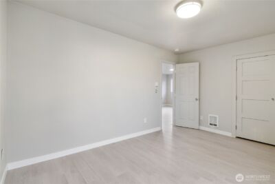 122 S Baker Street , Mount Vernon, WA 98273 - Photo 14