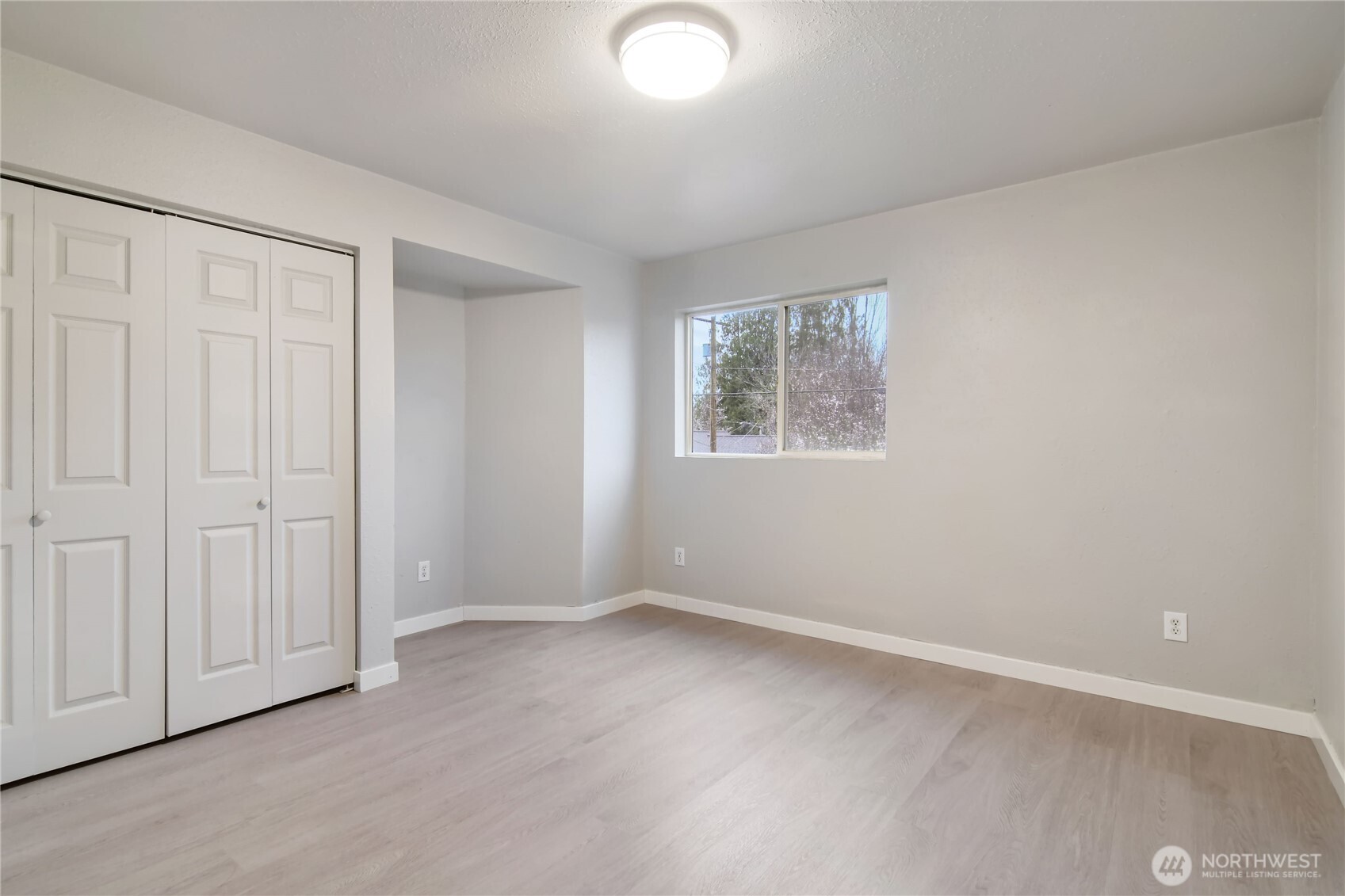 122 S Baker Street , Mount Vernon, WA 98273