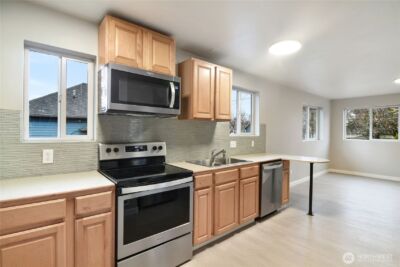 122 S Baker Street , Mount Vernon, WA 98273 - Photo 9