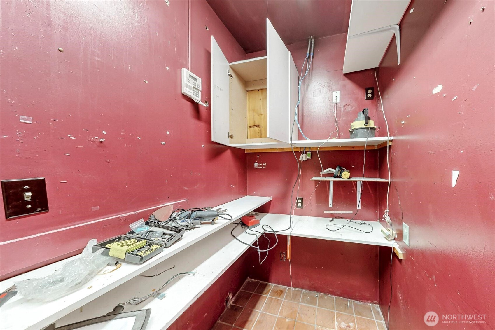 3558 Wheaton Way , Bremerton, WA 98310