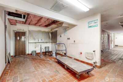 3558 Wheaton Way , Bremerton, WA 98310 - Photo 28