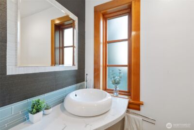 9615 NE 26th Street , Clyde Hill, WA 98004 - Photo 14