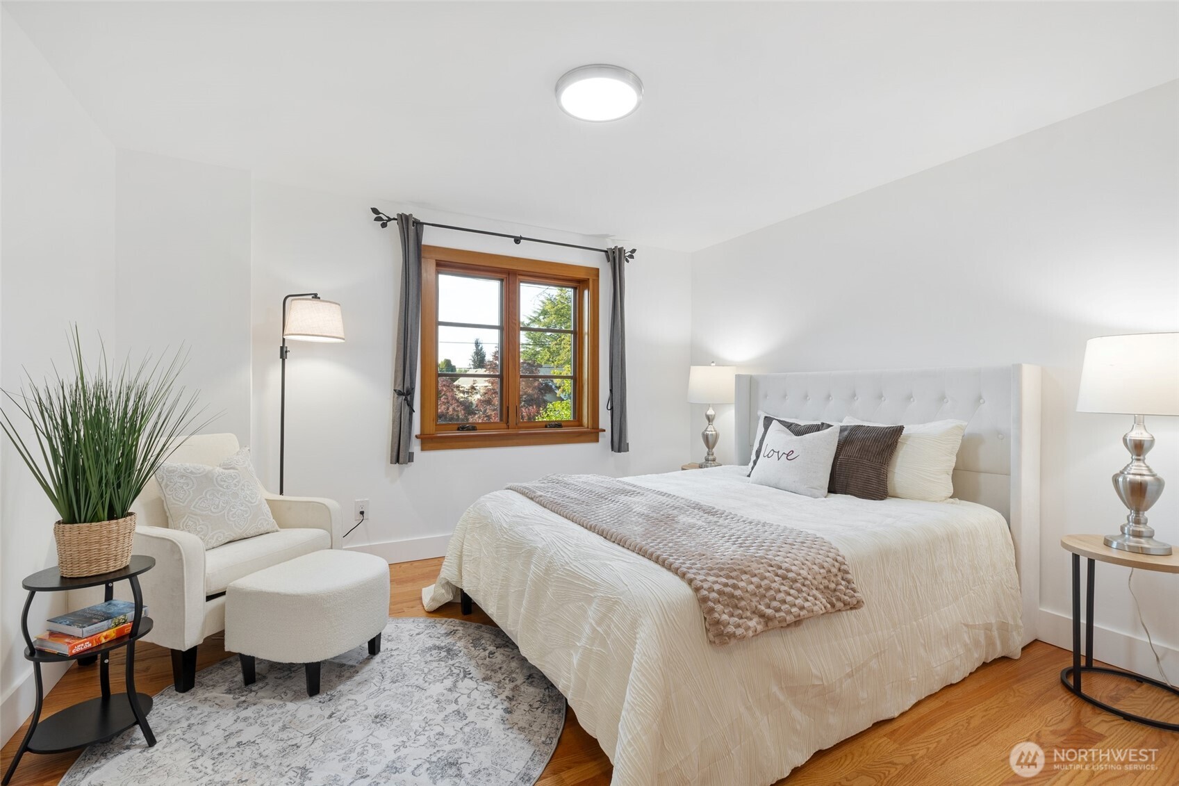 9615 NE 26th Street , Clyde Hill, WA 98004