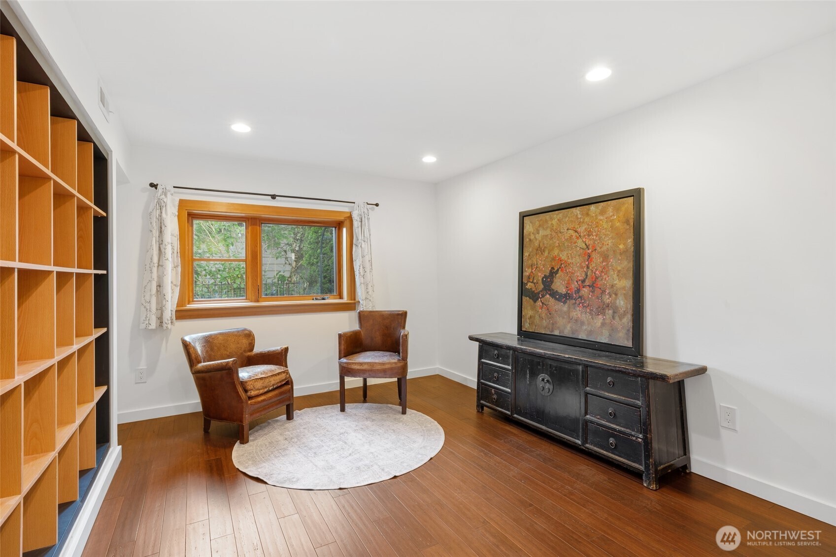 9615 NE 26th Street , Clyde Hill, WA 98004