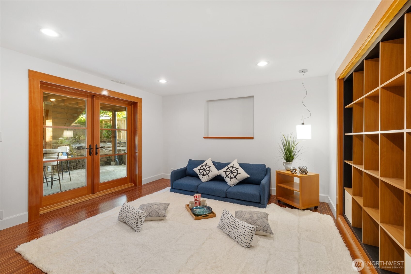 9615 NE 26th Street , Clyde Hill, WA 98004