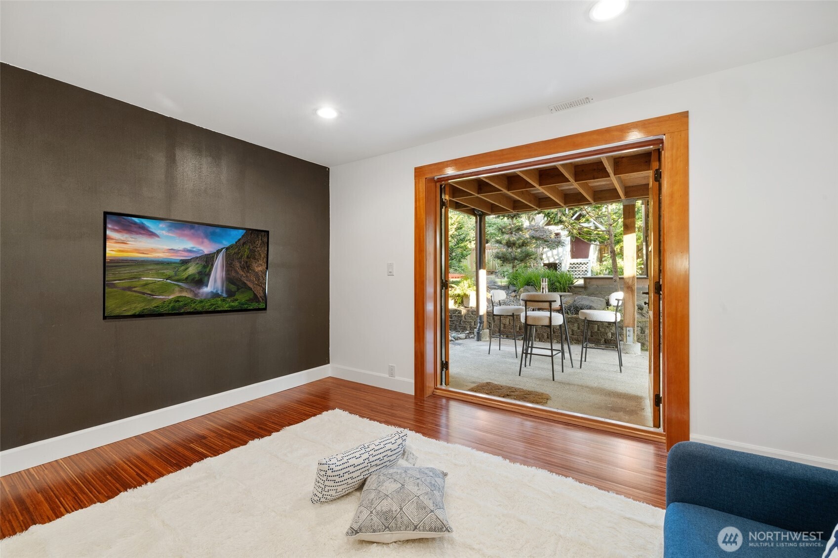 9615 NE 26th Street , Clyde Hill, WA 98004