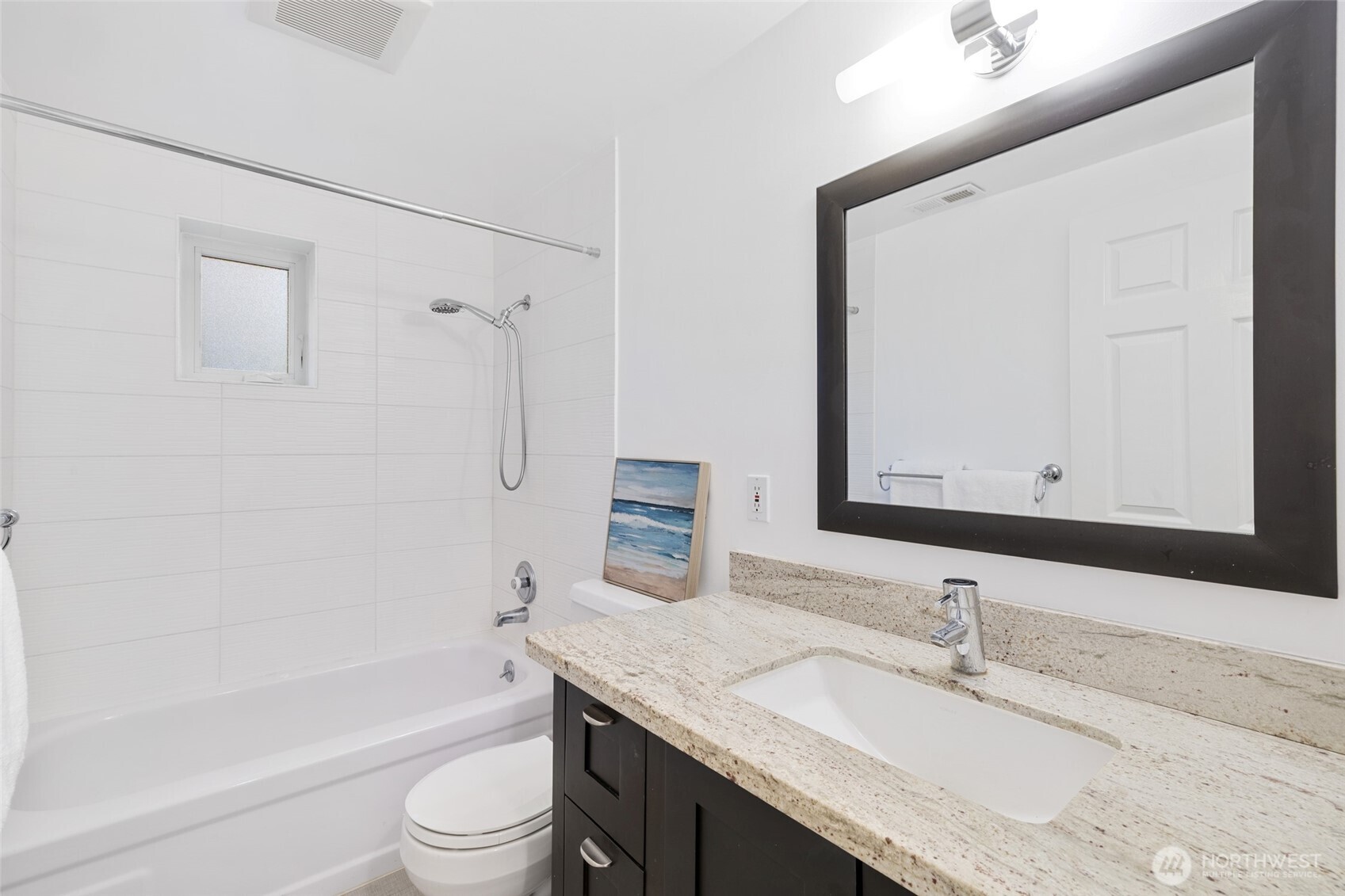 9615 NE 26th Street , Clyde Hill, WA 98004