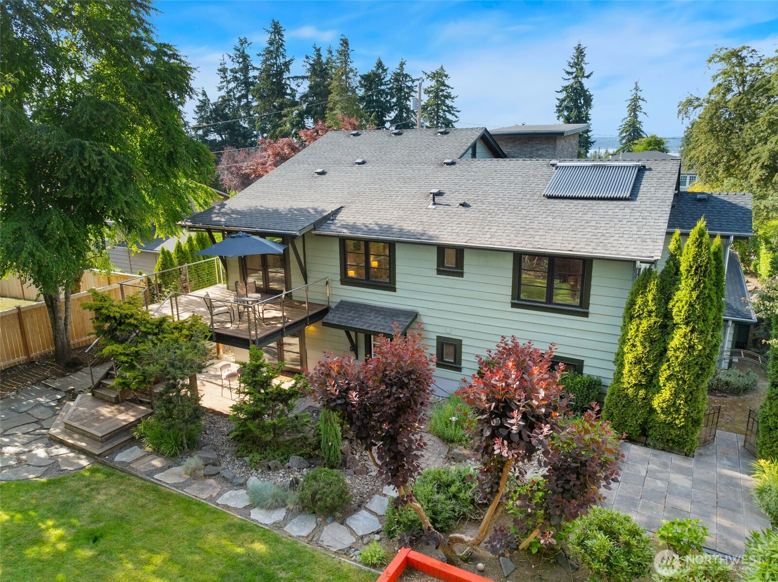 9615 NE 26th Street , Clyde Hill, WA 98004