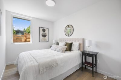 8831 B Wallingford Avenue N, Seattle, WA 98103 - Photo 16