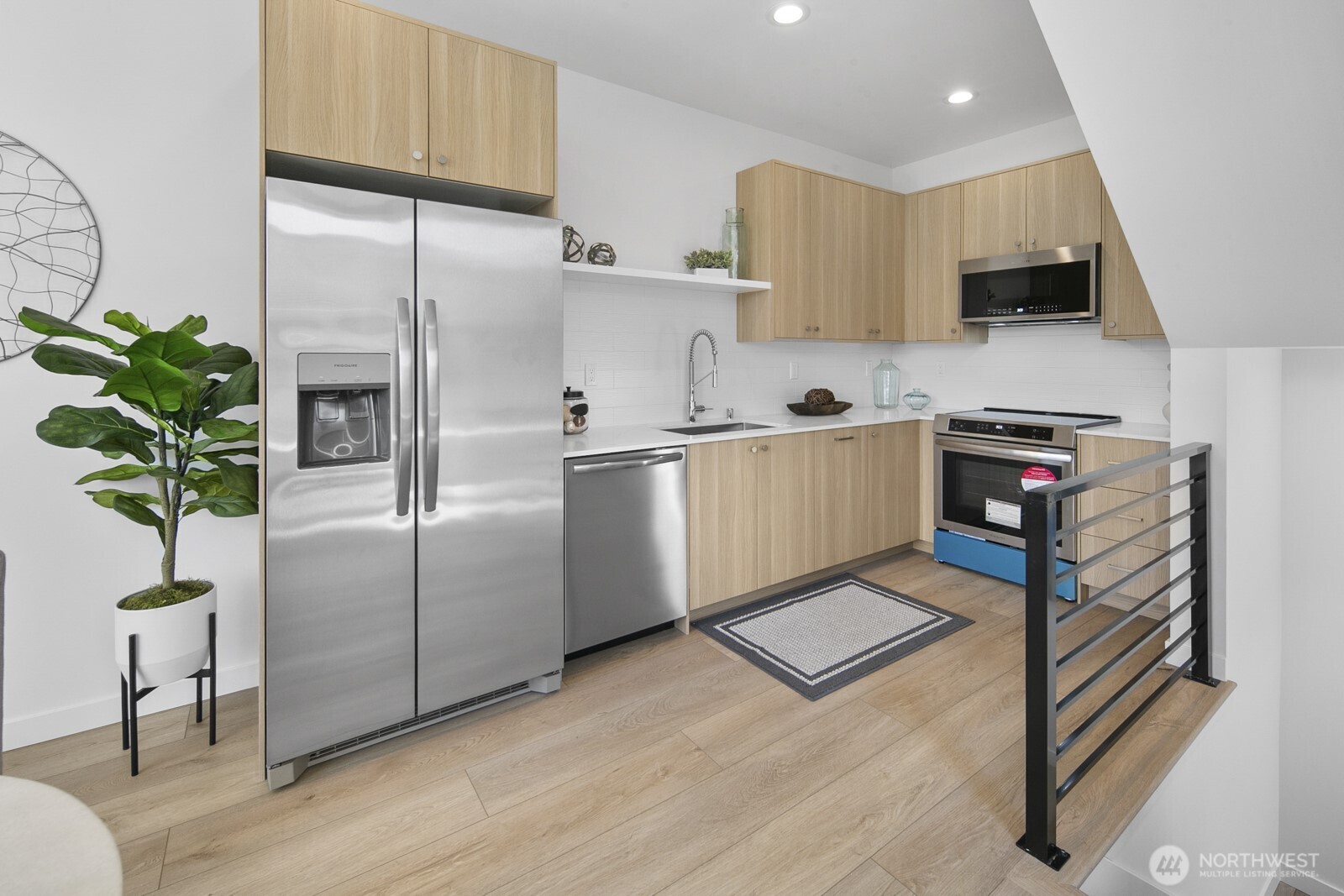 8831 B Wallingford Avenue N, Seattle, WA 98103