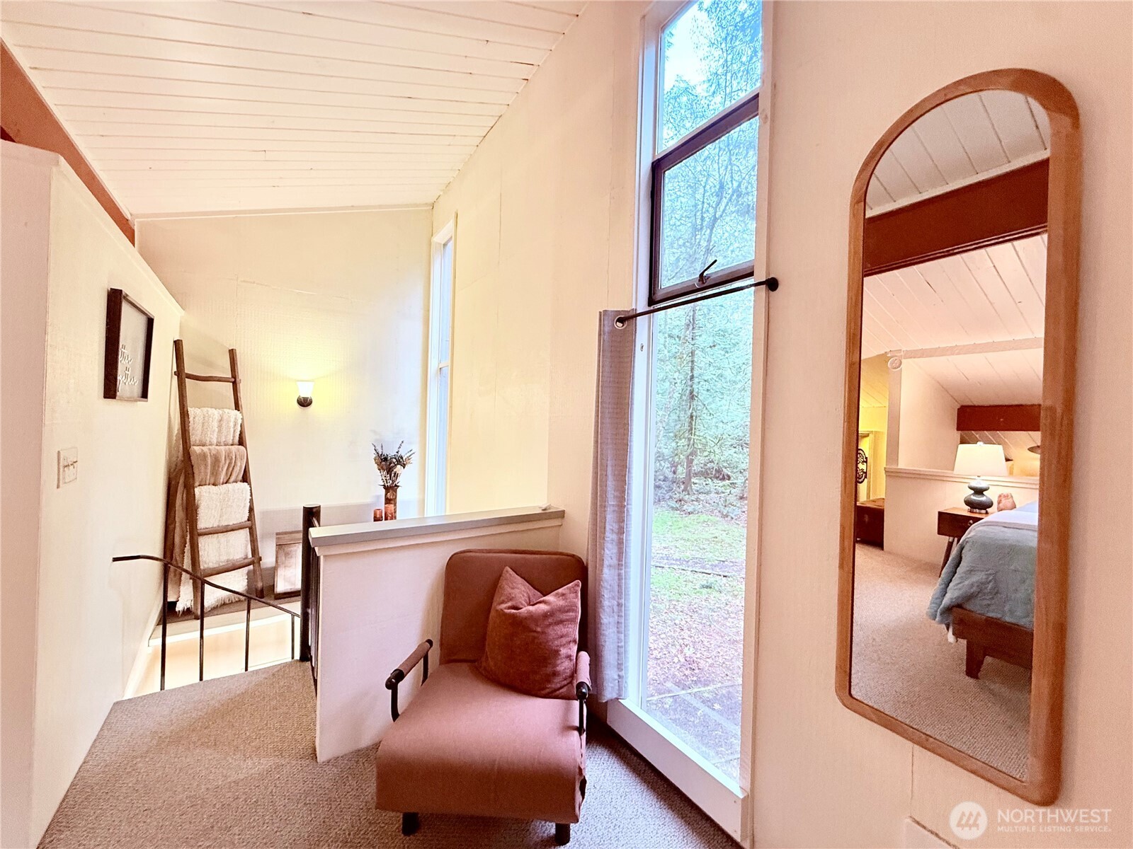 741 E Promontory Road , Shelton, WA 98584