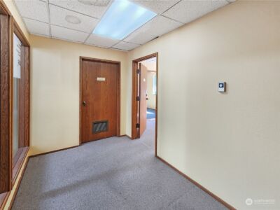 520 E Whidbey Avenue #205, Oak Harbor, WA 98277 - Photo 11