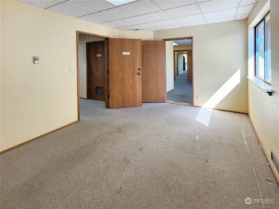 520 E Whidbey Avenue #205, Oak Harbor, WA 98277 - Photo 8