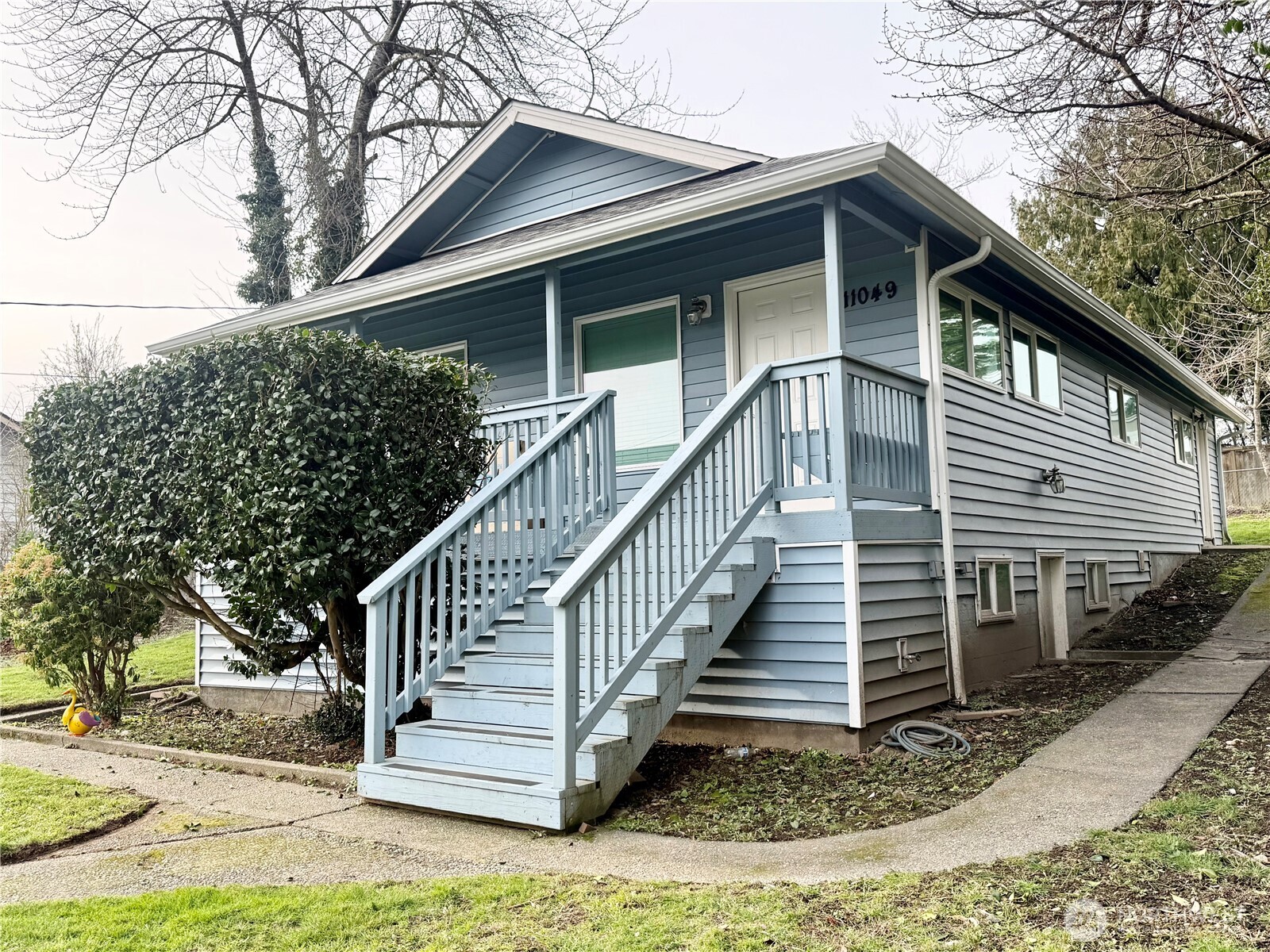 11049 18th Avenue SW, Seattle, WA 98146