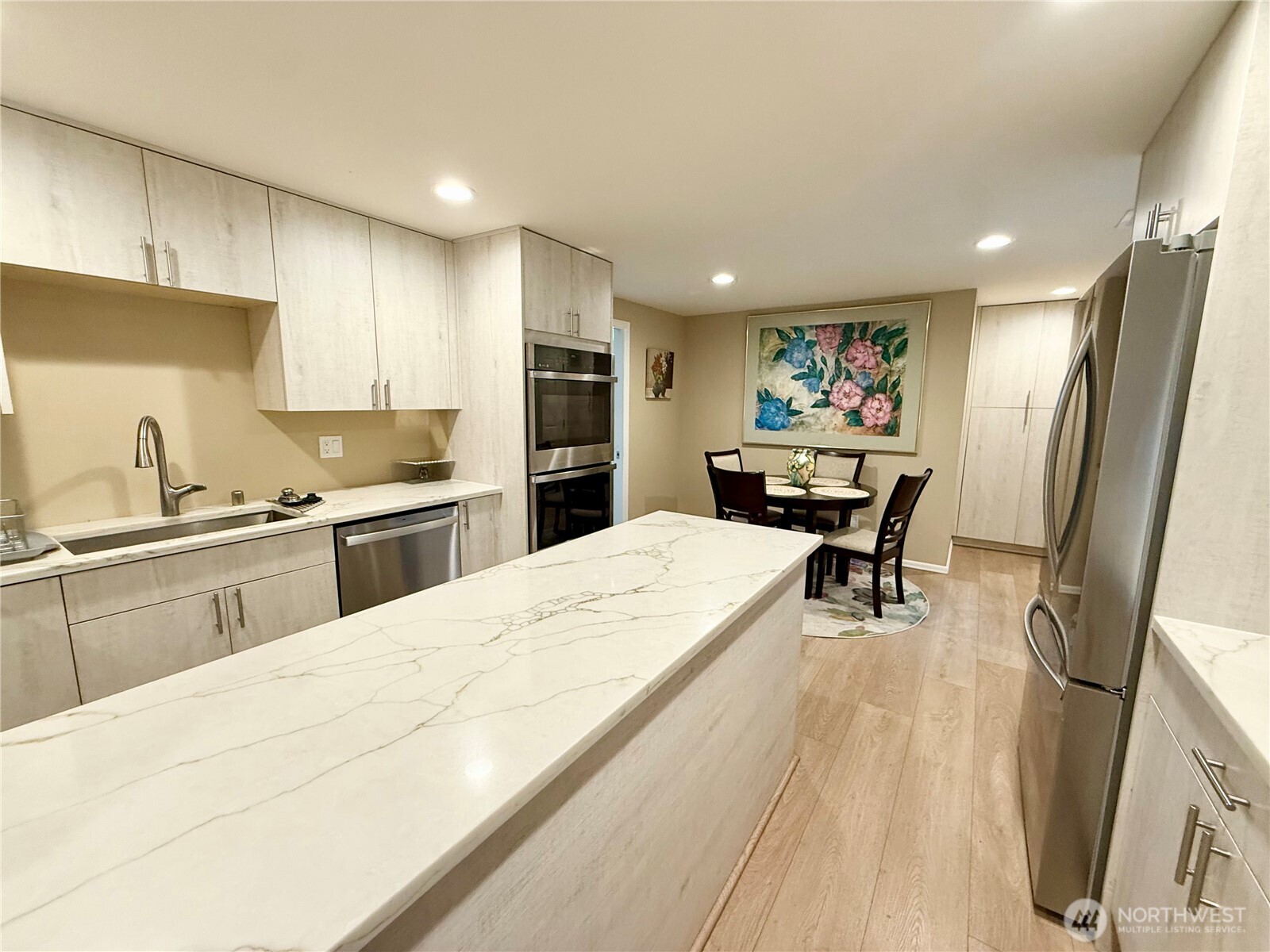 11049 18th Avenue SW, Seattle, WA 98146