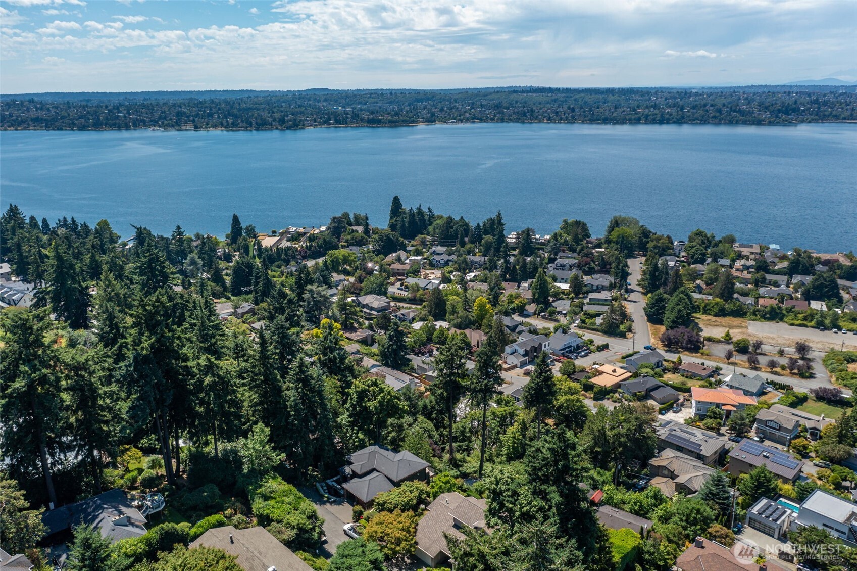 28 XX 68th Avenue SE, Mercer Island, WA 98040