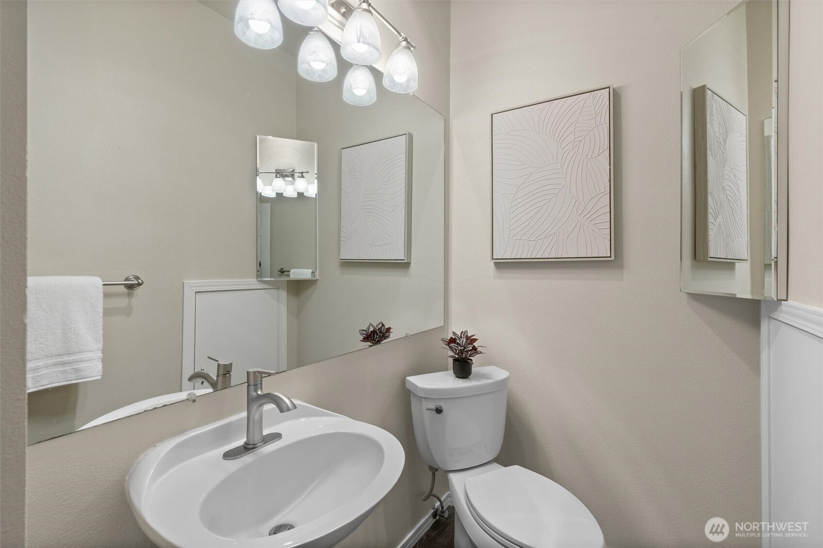 10909 Avondale Road NE #R170, Redmond, WA 98052