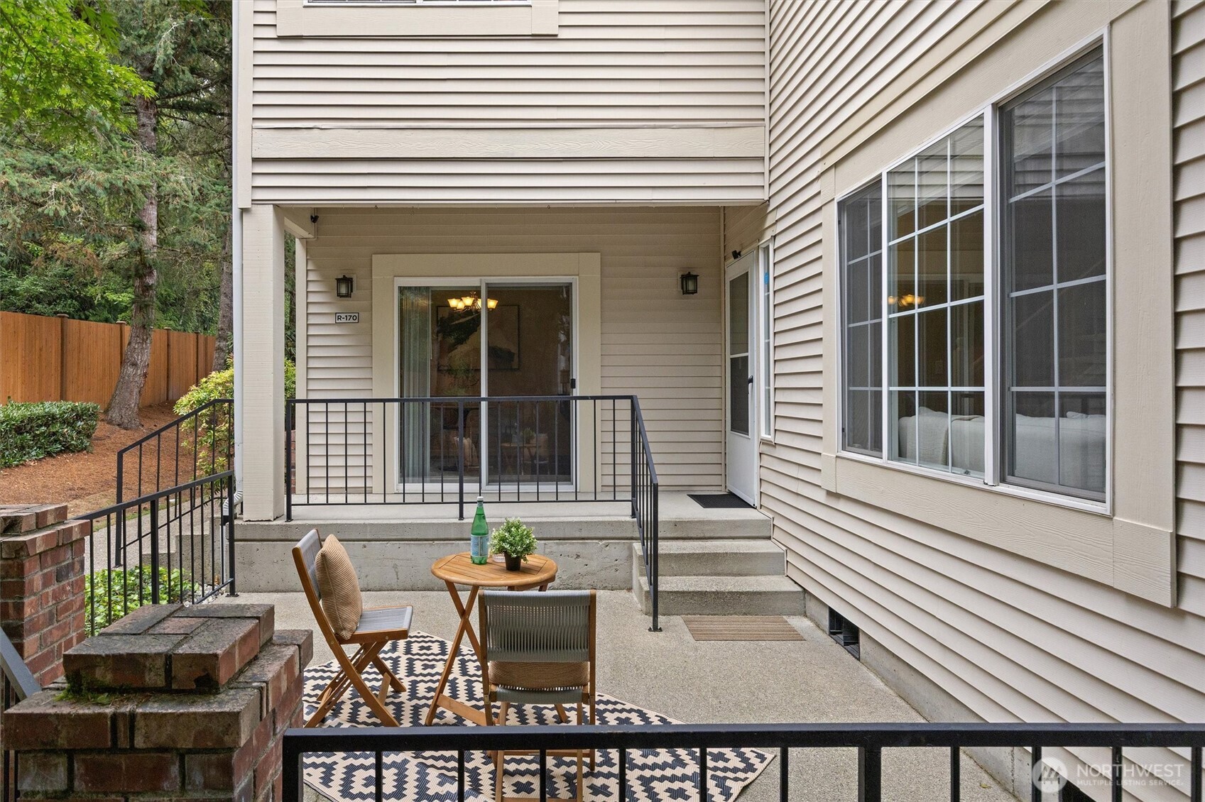 10909 Avondale Road NE #R170, Redmond, WA 98052