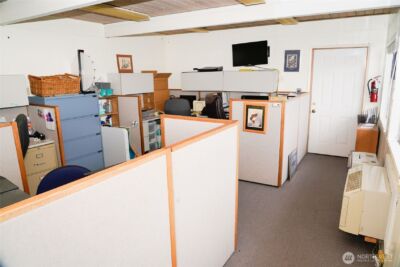 24113 N US Highway 101 , Hoodsport, WA 98548 - Photo 17