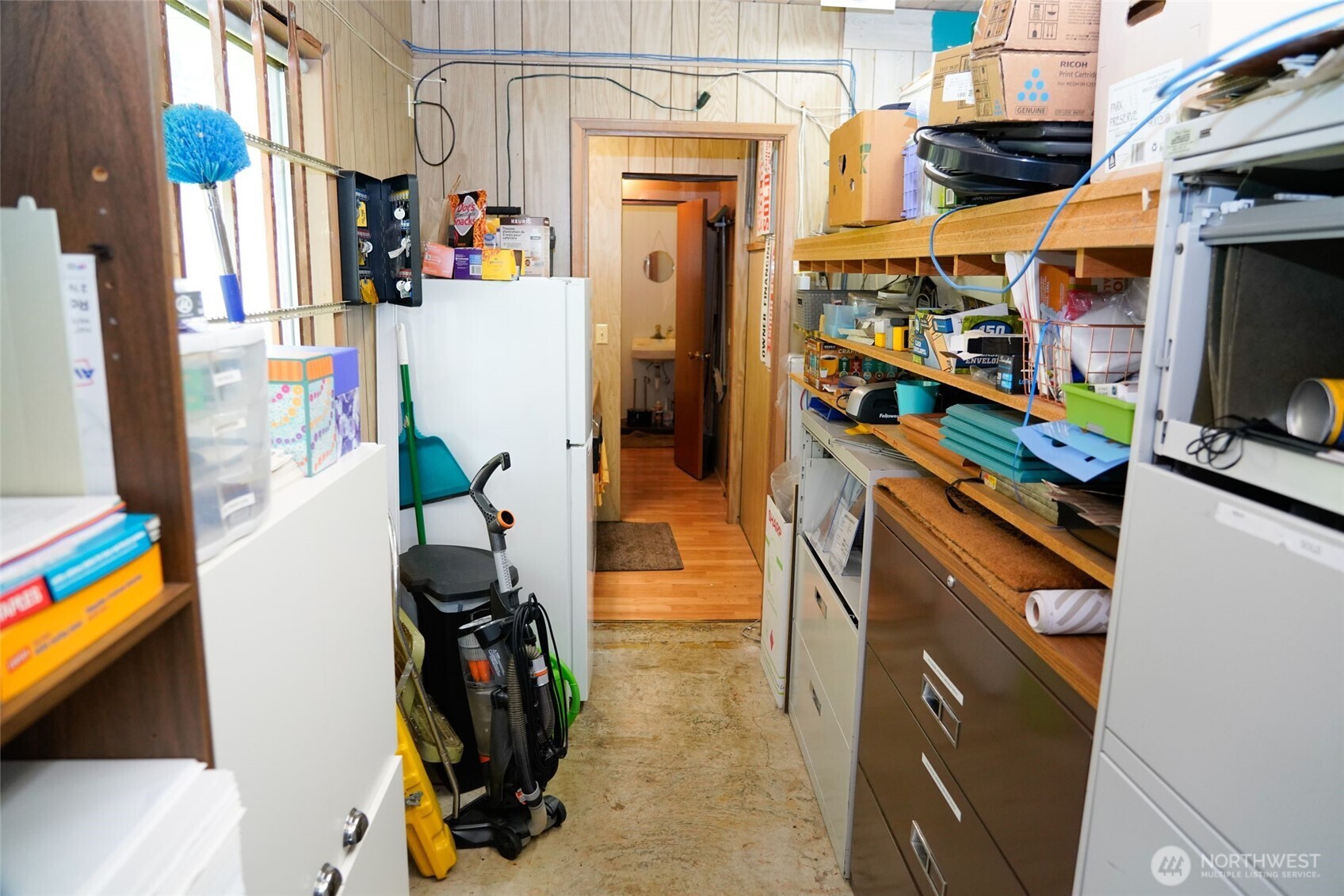 24113 N US Highway 101 , Hoodsport, WA 98548