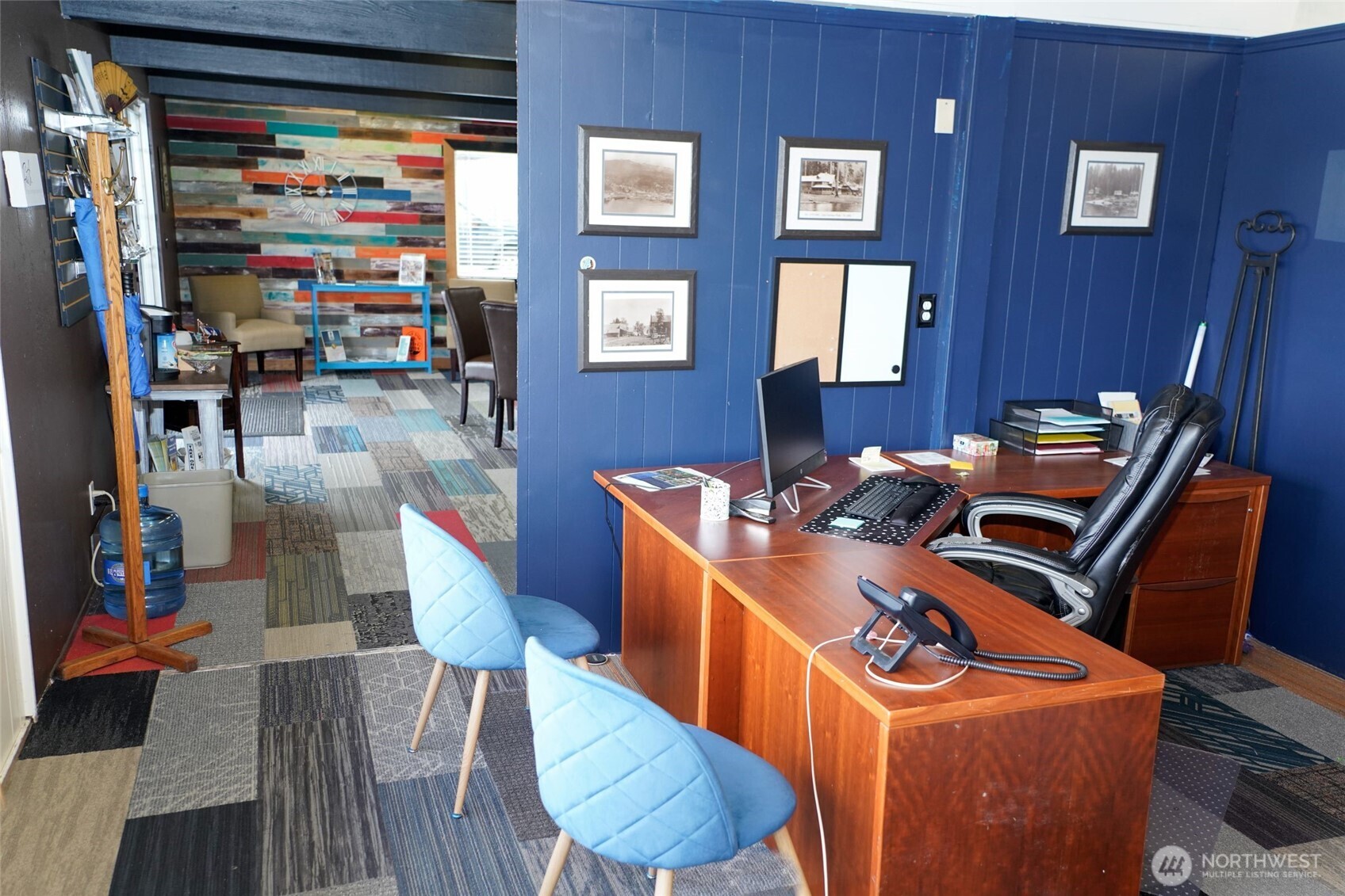 24113 N US Highway 101 , Hoodsport, WA 98548