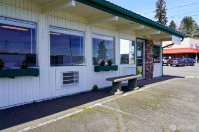 24113 N US Highway 101 , Hoodsport, WA 98548 - Photo 9