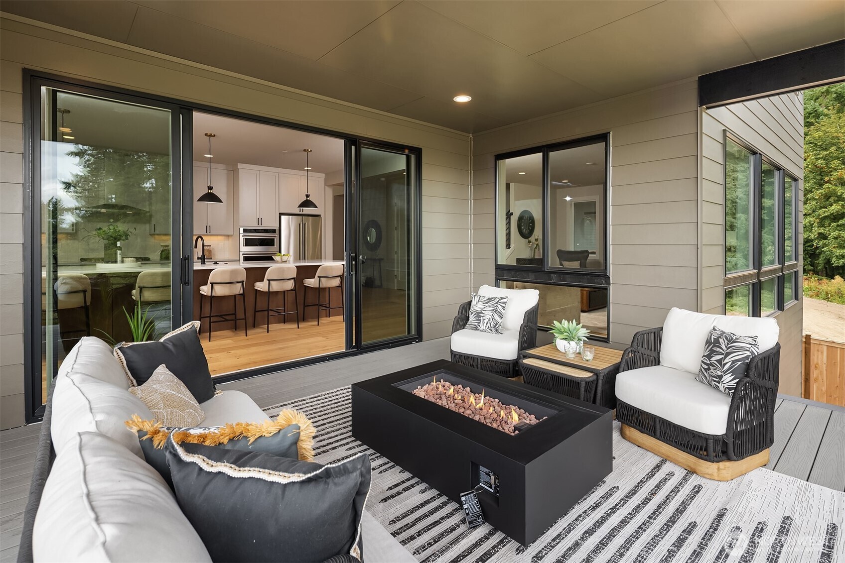 22303 Old Poplar Way SW, Brier, WA 98036