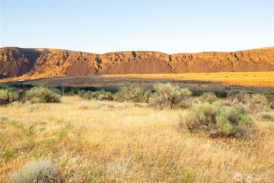 15 Old Bridge Lane , Malaga, WA 98828 - Photo 3