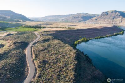 15 Old Bridge Lane , Malaga, WA 98828 - Photo 9