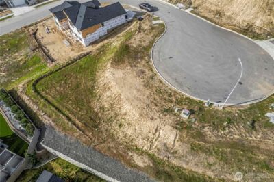 978 Spring Mountain Drive , Wenatchee, WA 98801 - Photo 7