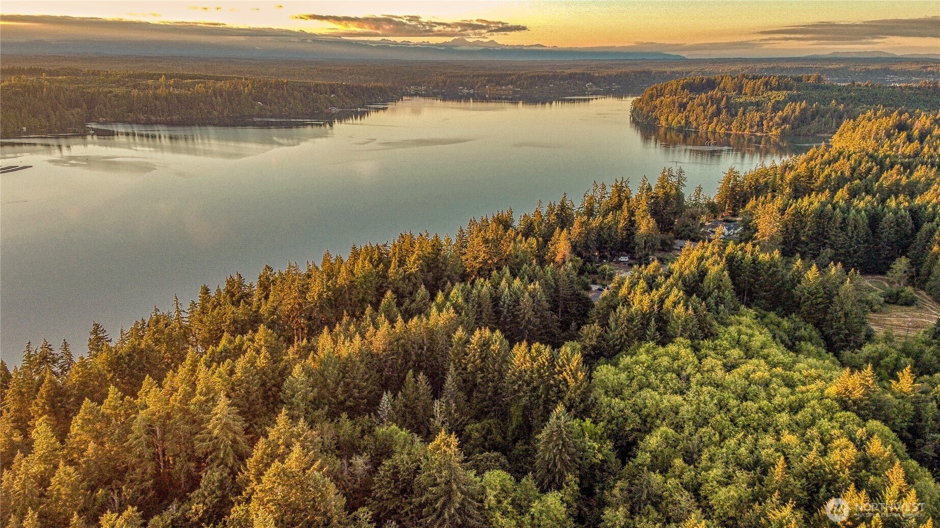 6117 Elizan Drive NW, Olympia, WA 98502