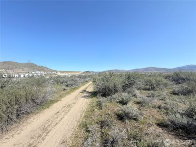 74 Highway 97 , Omak, WA 98841 - Photo 2