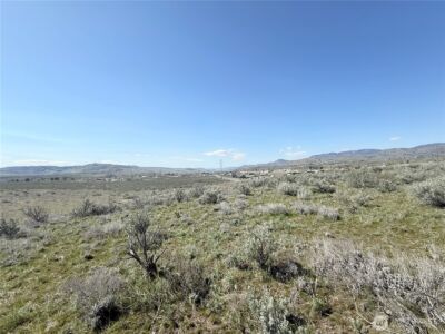 74 Highway 97 , Omak, WA 98841 - Photo 5