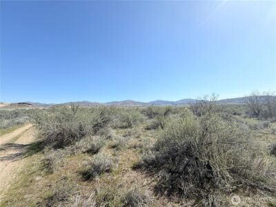 74 Highway 97 , Omak, WA 98841 - Photo 9