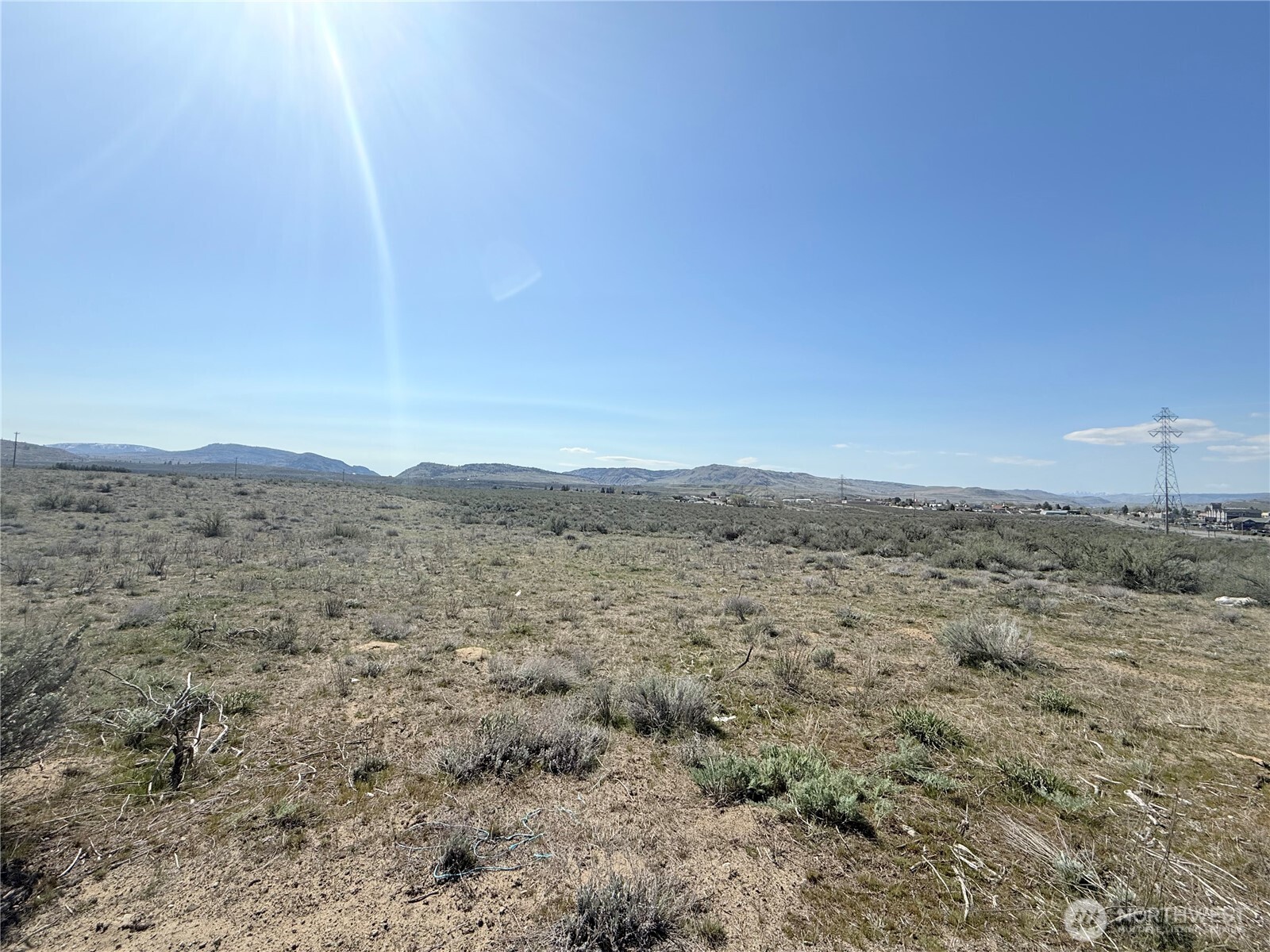 74 Highway 97 , Omak, WA 98841