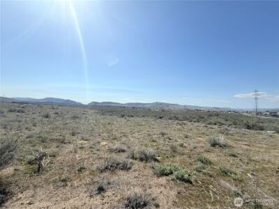 74 Highway 97 , Omak, WA 98841 - Photo 10