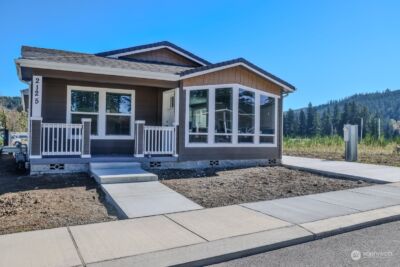 2125 Glacier Street #82, Enumclaw, WA 98022