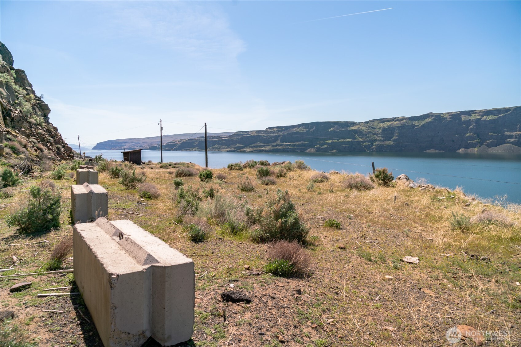 1422 SW Sunland Road , Quincy, WA 98848